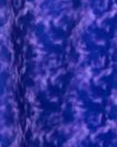 ابر و بادی آبی نفتی